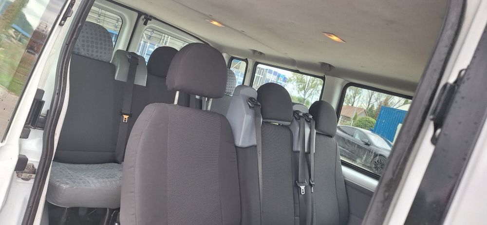 Ford transit 2013 9 locuri