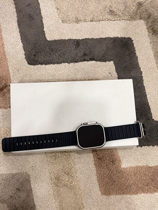 Apple Watch Ultra (49 мм титановый корпус)