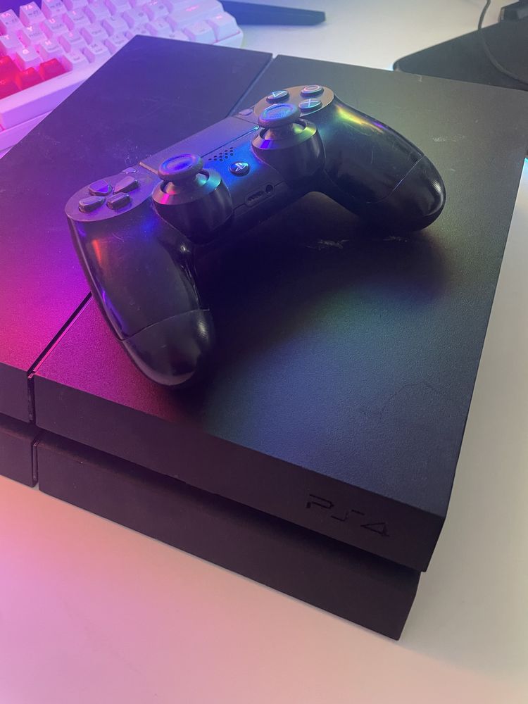 Vand ps4 modat 1tb