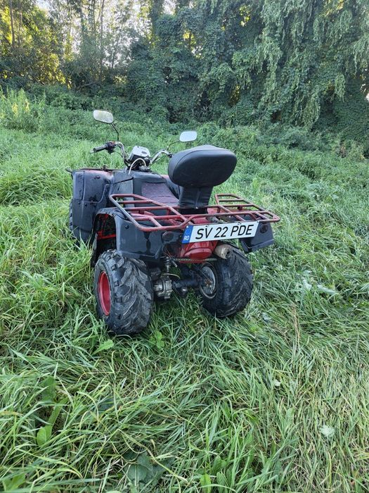 De vânzare.    Atv loncin 250