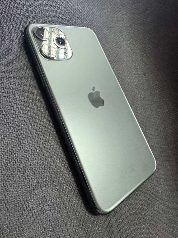 iPhone 11 Pro 128gb - заключен с iCloud