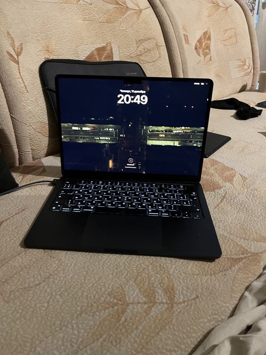 Macbook air m2 16гб 99% рус клава