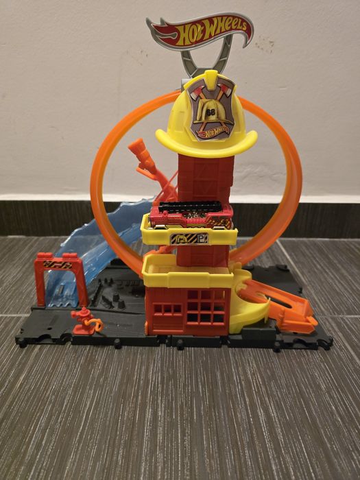 Stație de pompieri Hot wheels