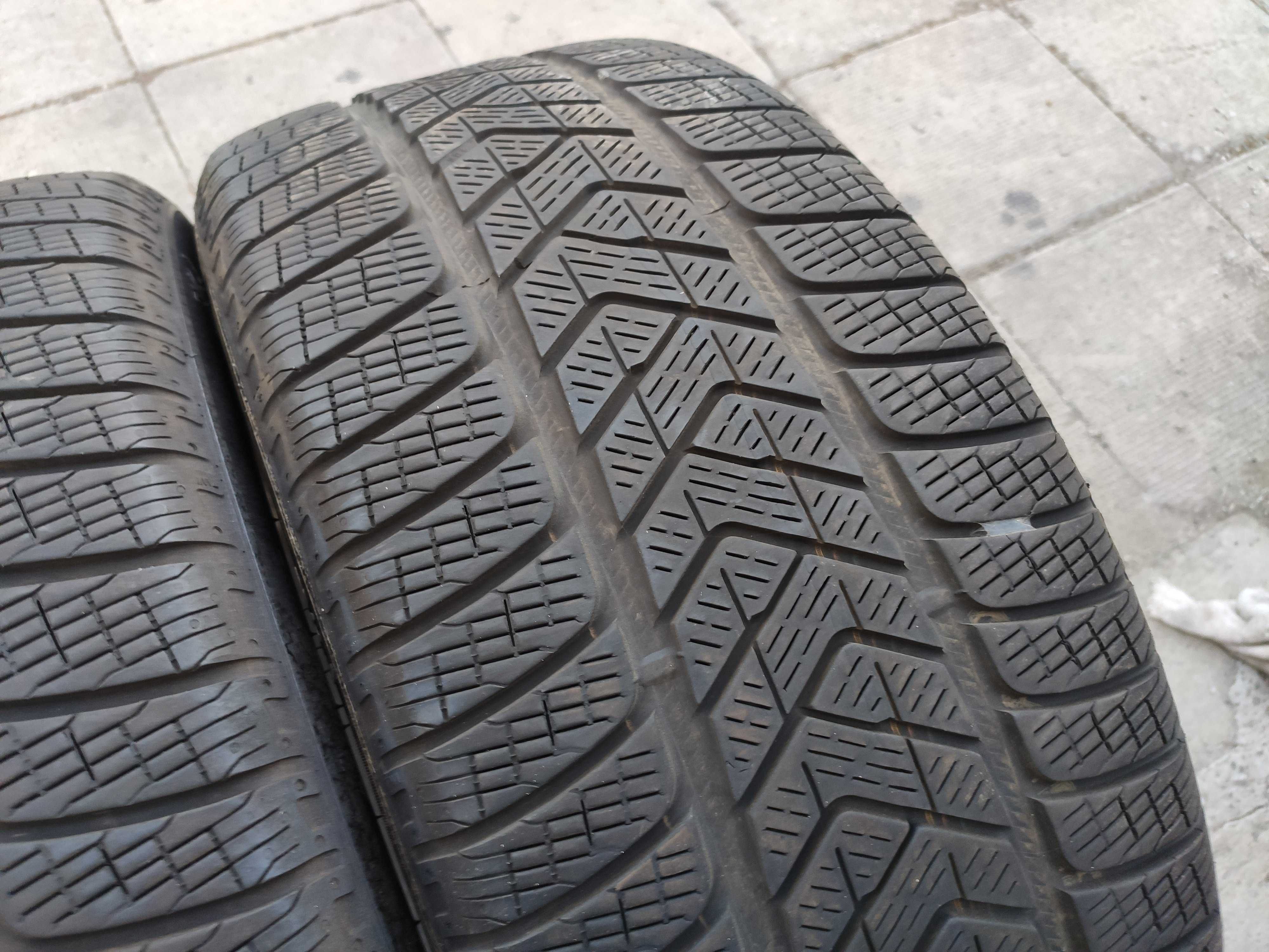 2бр Зимни Гуми 255 45 21 - Pirelli - DOT 2021