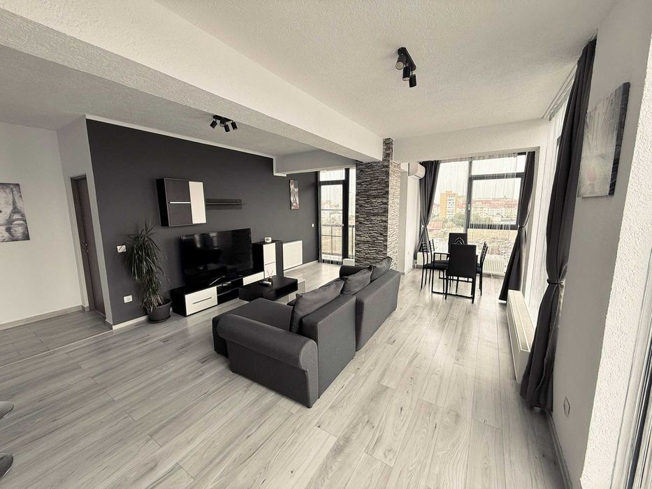 Apartament 2 camere | Living panoramic cu multa lumina naturala