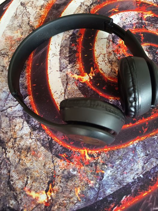 Casti bluetooth P41 noi cu radio si player Card SD MP3 WAV