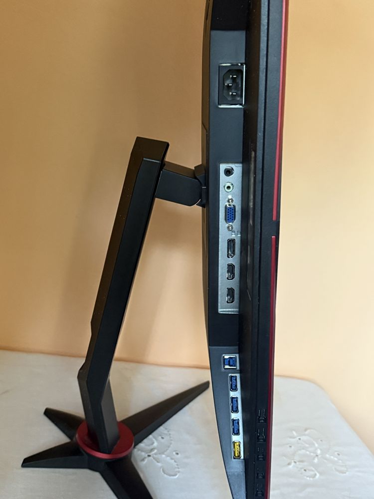 AOC monitor, 27”, 144hz, 1080p, IPS, 1ms
