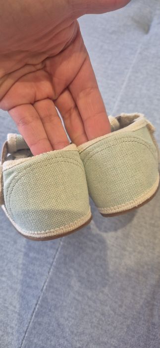 Ръчно шити изработени пантофи номер 26
