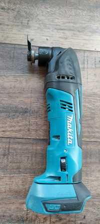 Makita multi cutter dtm50