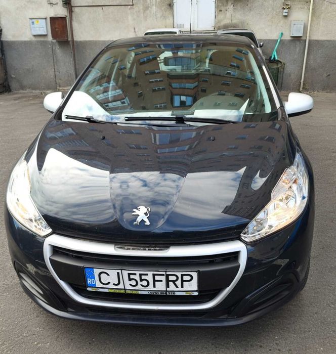 Vand Peugeot 208,an 2017,benzina