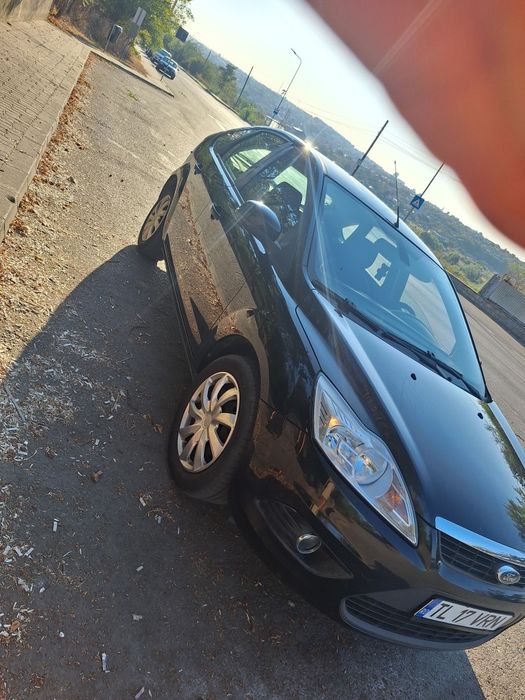 Vând Ford focus MK2