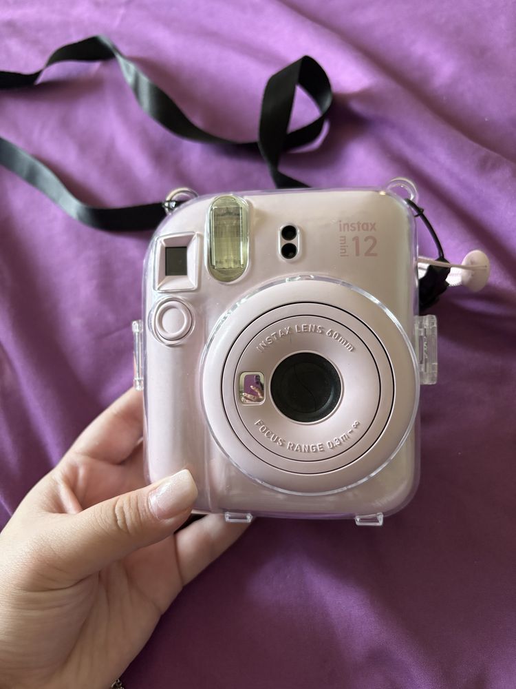 instax 12 mini розового цвета