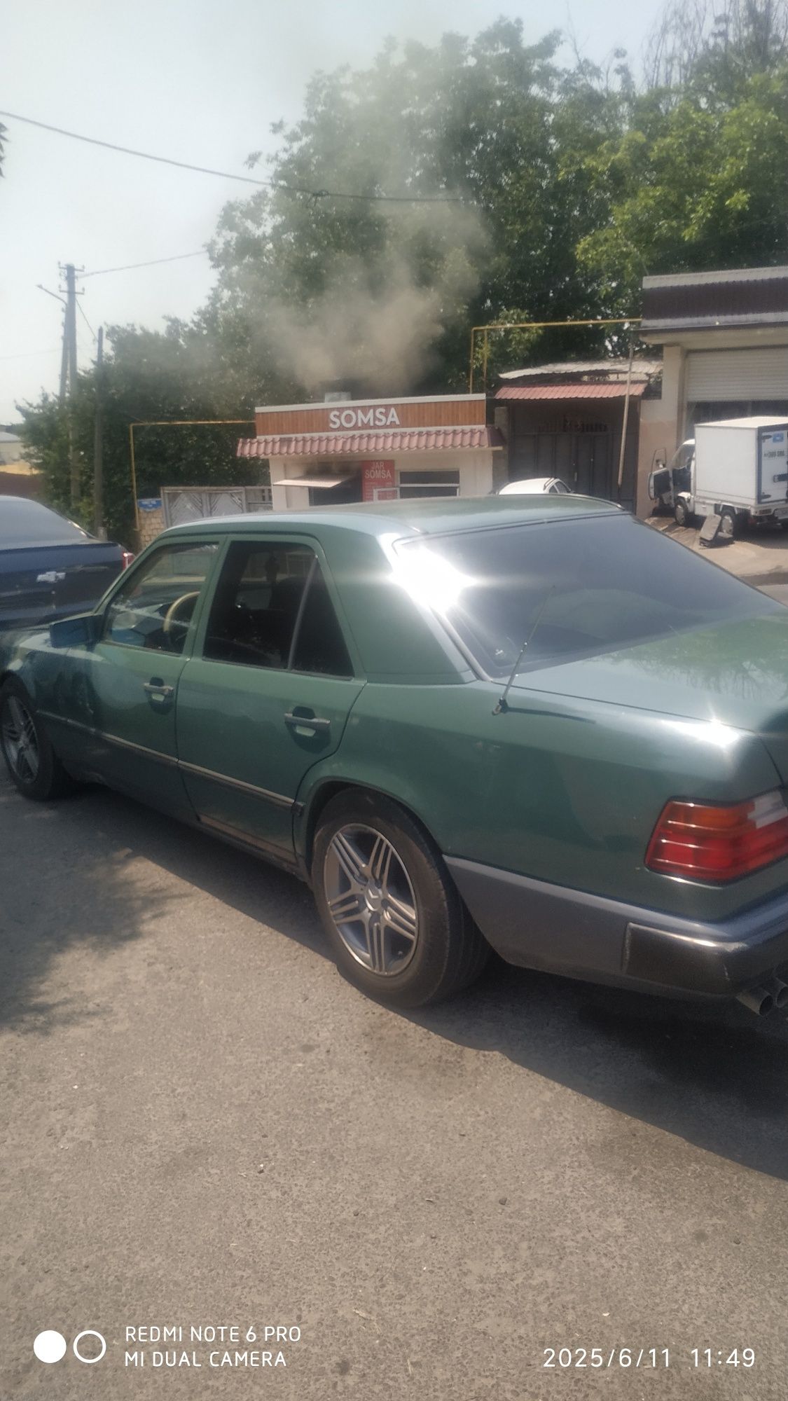 Продам авто Мерседес 124