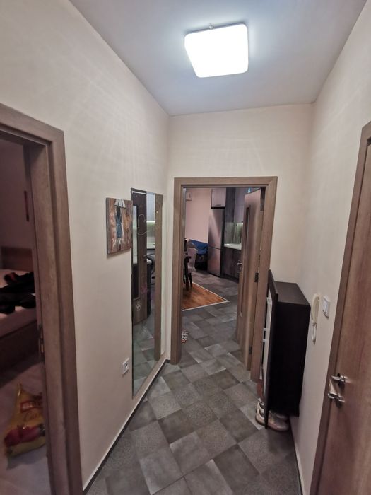 Тристаен апартамент под наем Варна кв. Бриз Варна  с паркомясто 1200лв