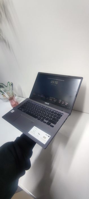 Продаю Asus x409f core i3-10gen