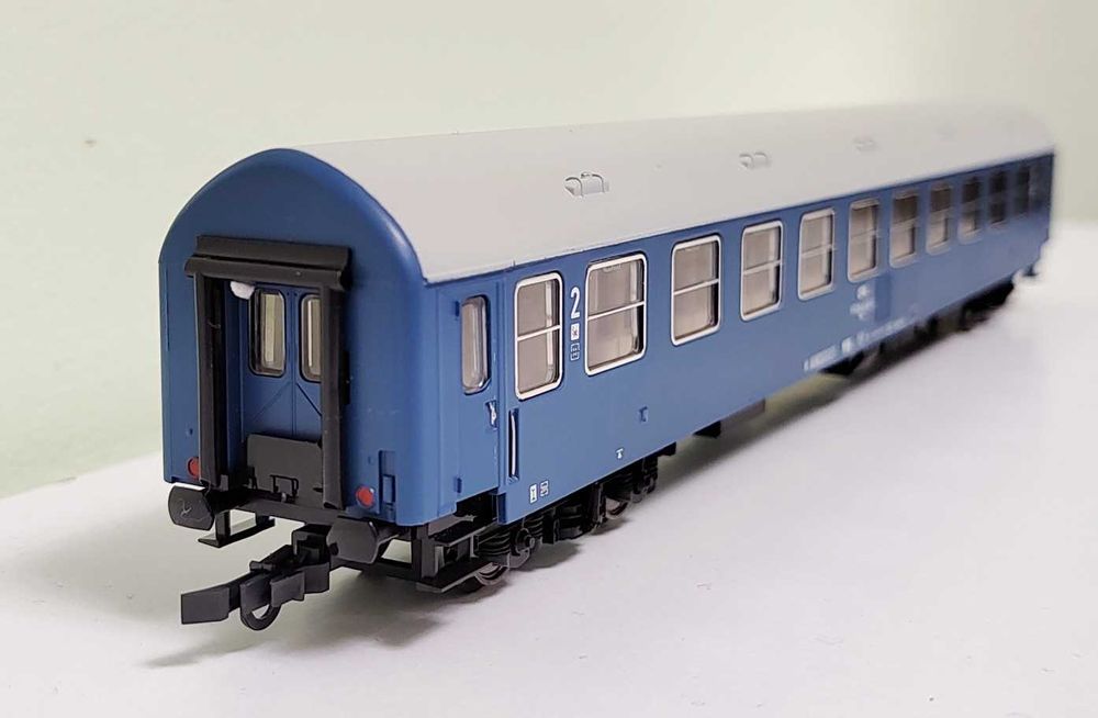 macheta vagon compartimentat CFR din setul Sachsenmodelle 14009 H0