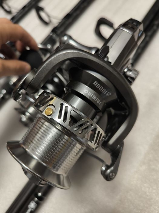 SET 3 Lansete LEGEND 3,90m/4,0lbs/3segmente + 3 Mulinete JS10000