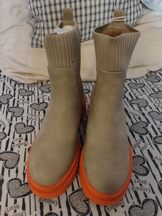 Vand ghete dama noi