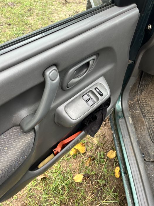 Сузуки Игнис 4Х4 2001г.