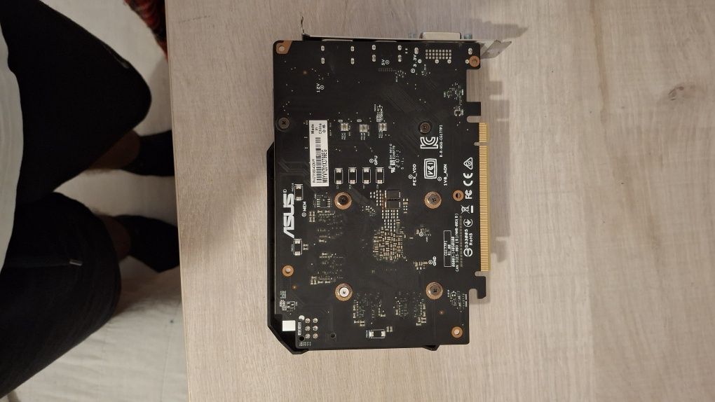 Vand placa video gtx 1650