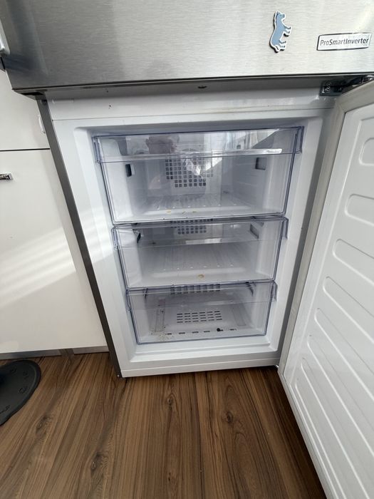 Хладилник Beko No-Frost Inverter