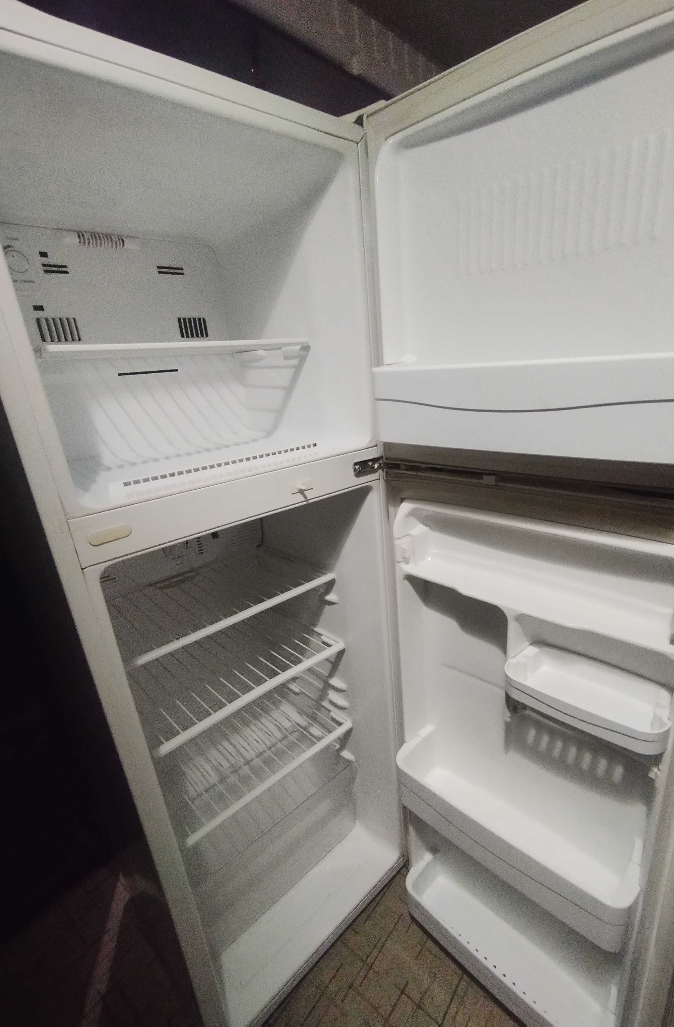 Продам холодильник LG GR-282MF