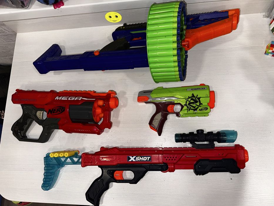 Комплект бластеров NERF