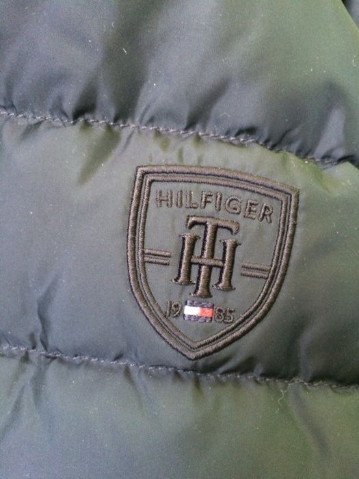 Vesta Tommy Hilfiger S nou