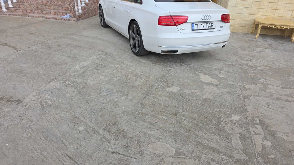 Audi a8 vand sau schimb