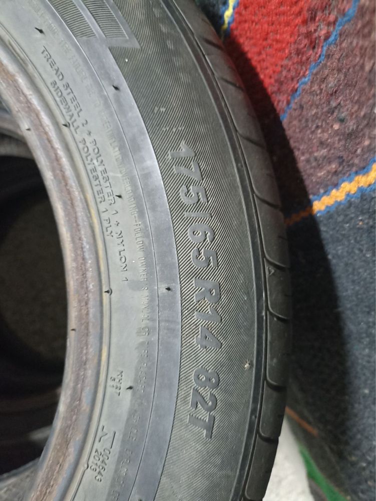 175 65 14 2 броя почти нови гуми KUMHO ecowing  ES01