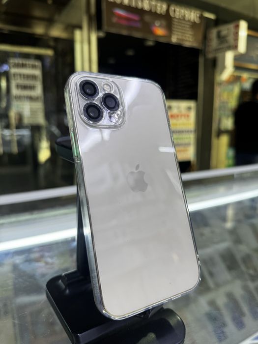 Iphone 12 pro srochna sotladi ekranida aybi bor boldi boshqa aybi yukk