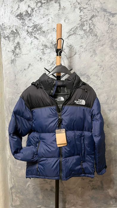 Geaca The North Face bleumarin transport gratuit