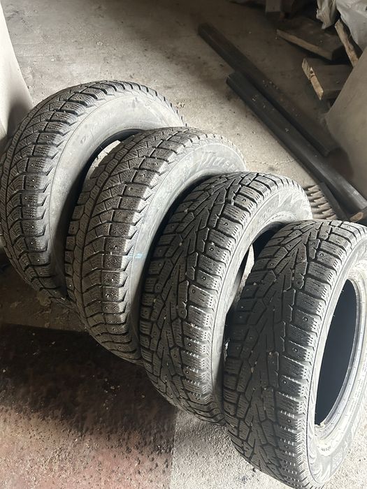 Продам зимнюю резину 175/70 р13