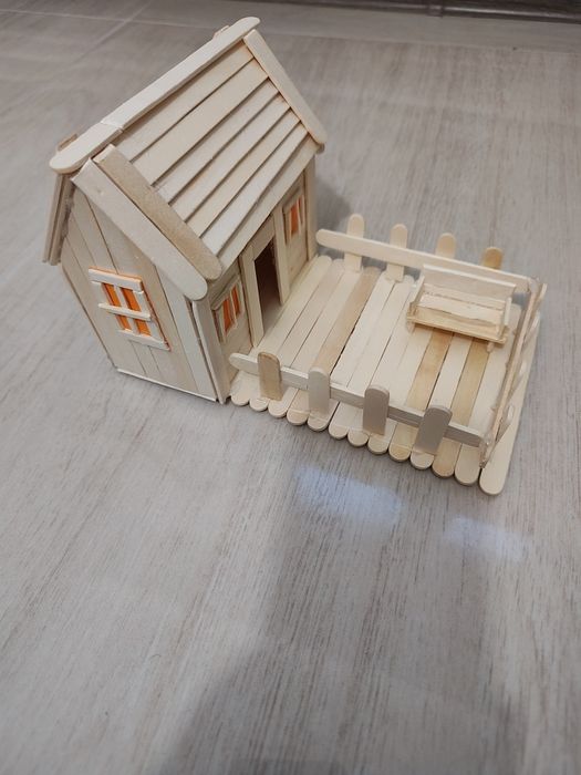 Macheta Casa lemn proiect școală săptămâna verde