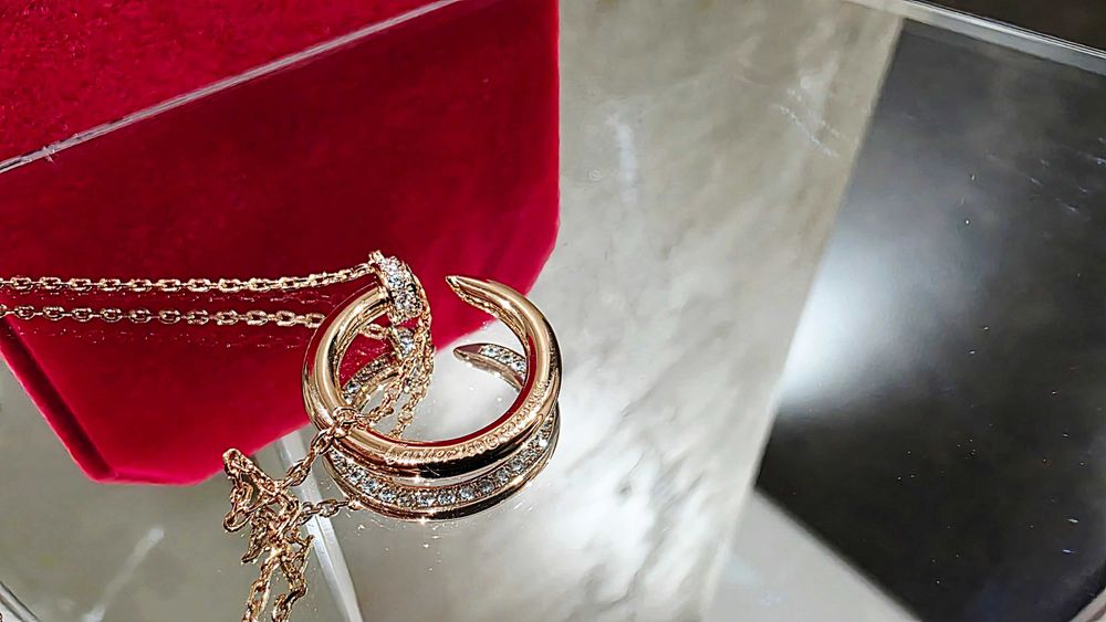 CARTIER Nail Juste un Clou Rose Gold Paved Diamonds Дамско Колие Пирон