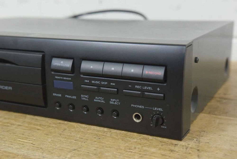 CD Recorder Teac RW 890R