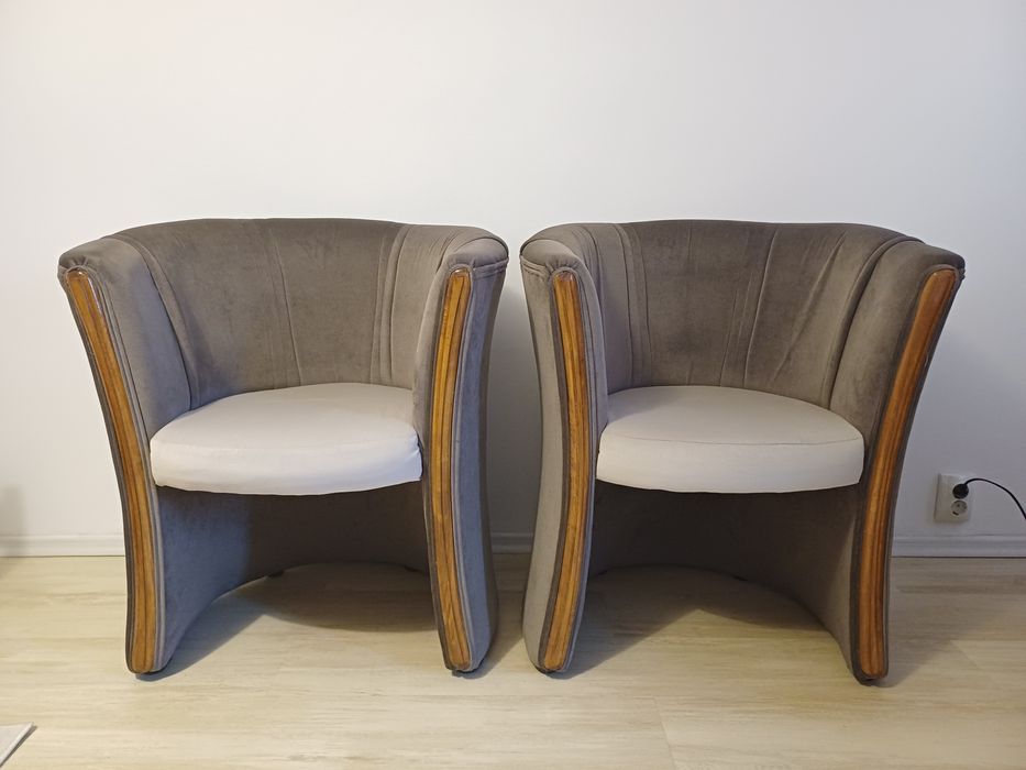 Fotoliu tapitat maro