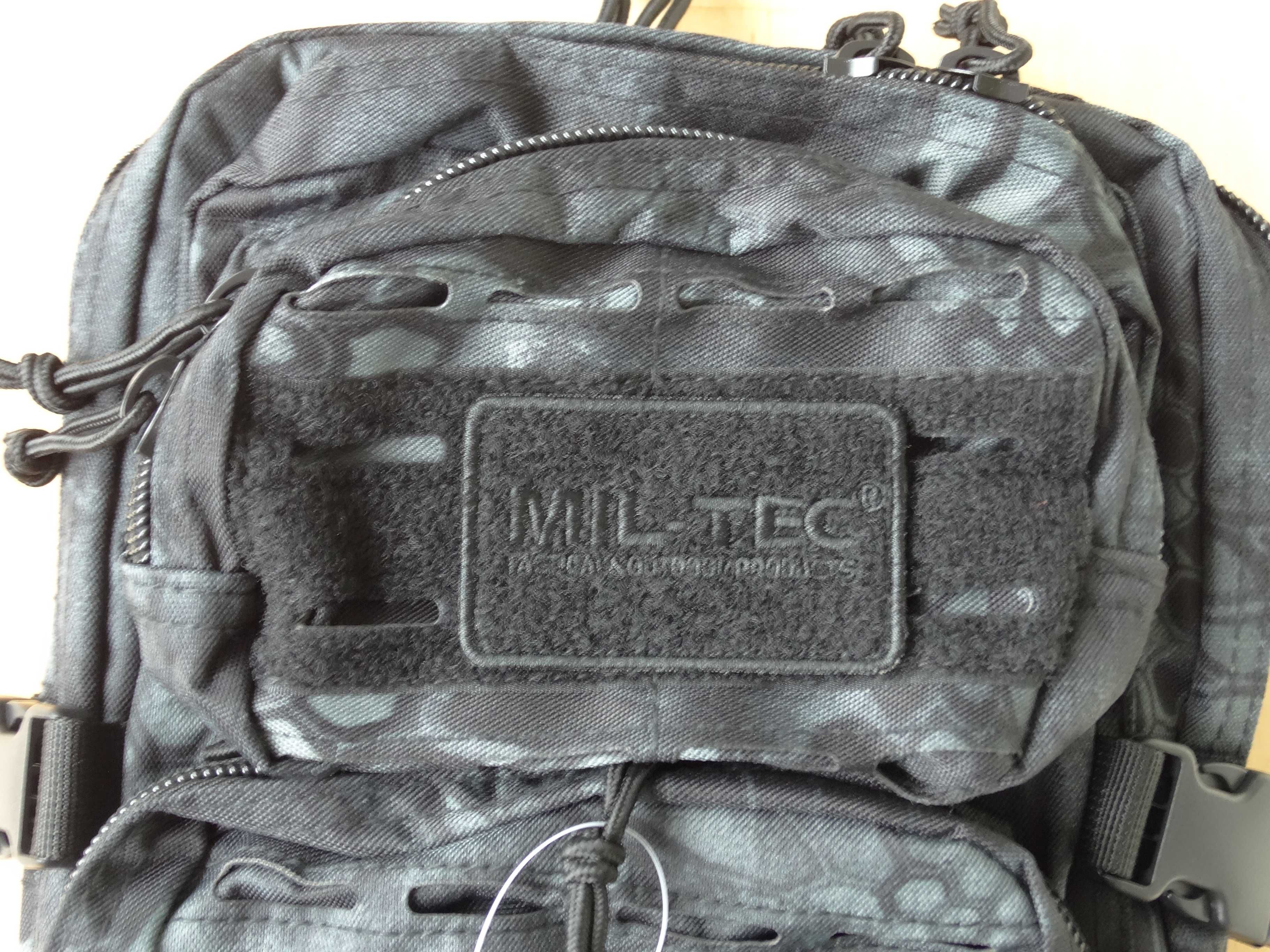 RUCSAC MILTEC Germania marime 36L - Ghiozdan Camuflaj Negru Gri Mandra