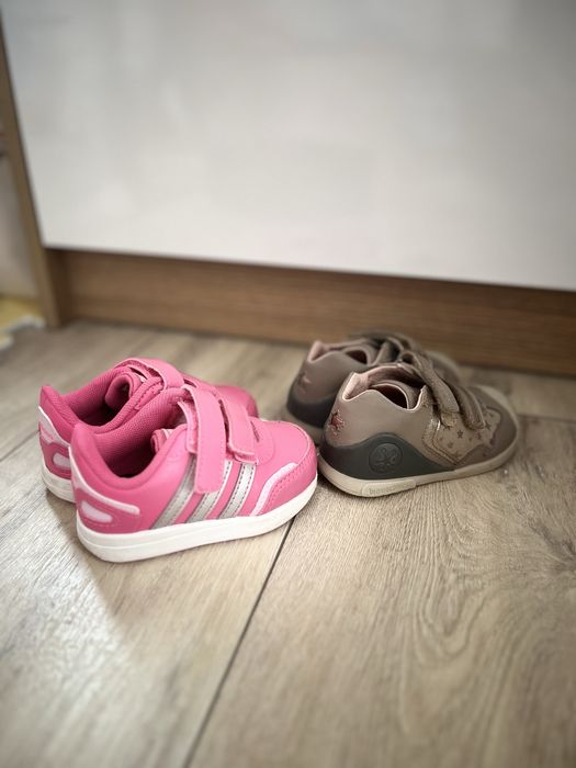 Бебешки обувки за момиче