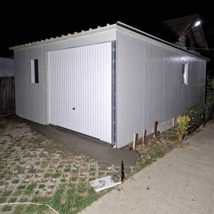 Executăm construcții modulare din panouri sandwich