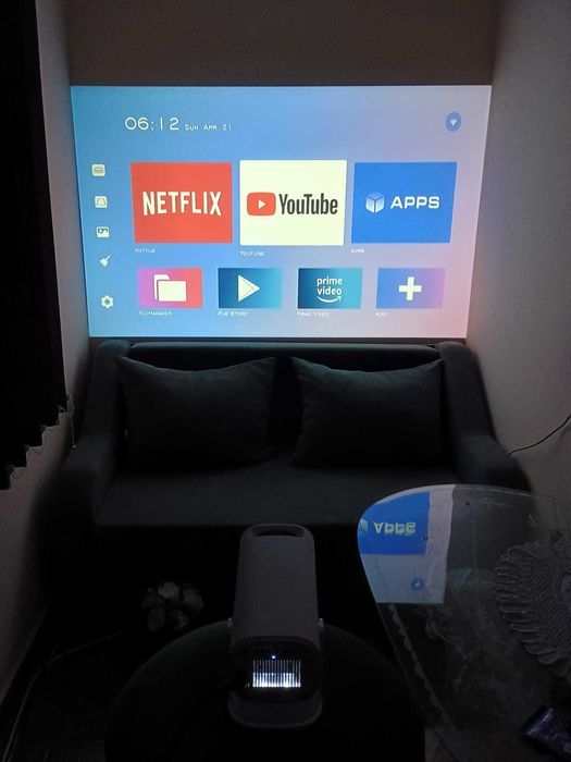 VideoProiector 10000 lumeni Full HD 1080P LED Android 11 4K Native