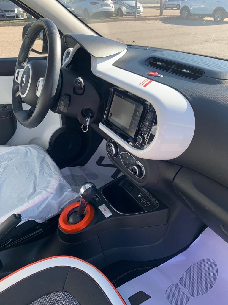 Renault Twingo Electric Vibes
Vehic