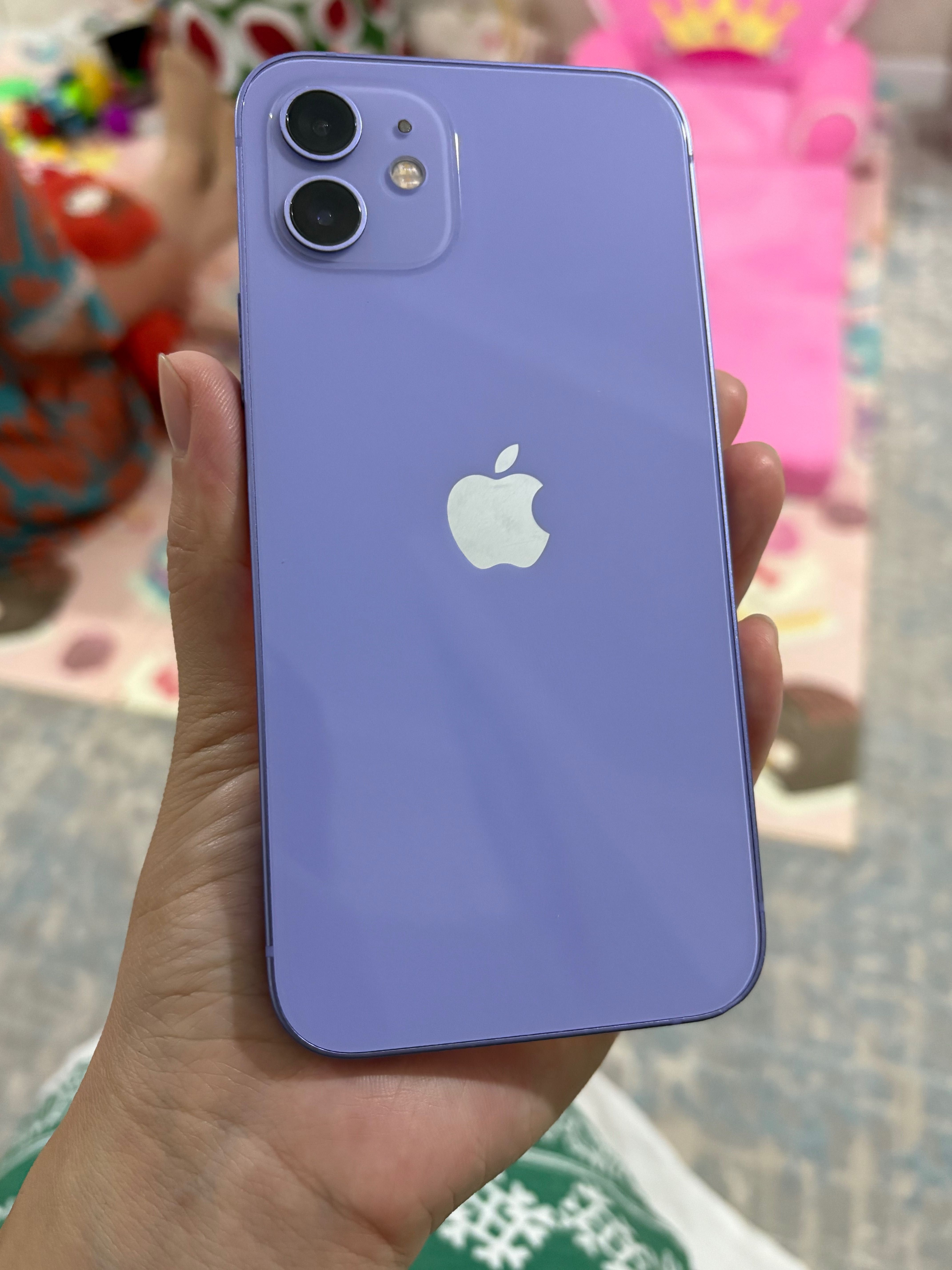 Айфон 12  б/у iPhone 12