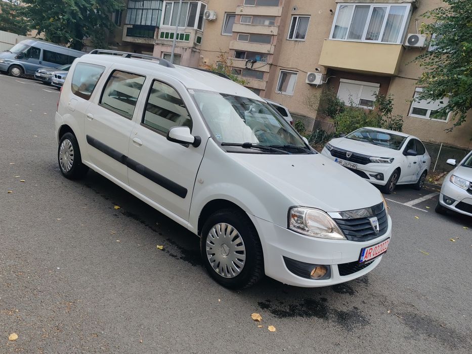 Dacia Logan MCV Facelift-Klima 143.000 Km-An 2010-1.6 MPI 90 Cai!