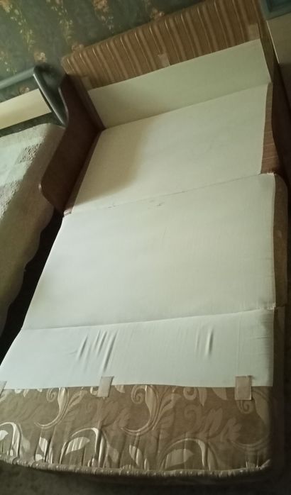 Продам диван-кровать.