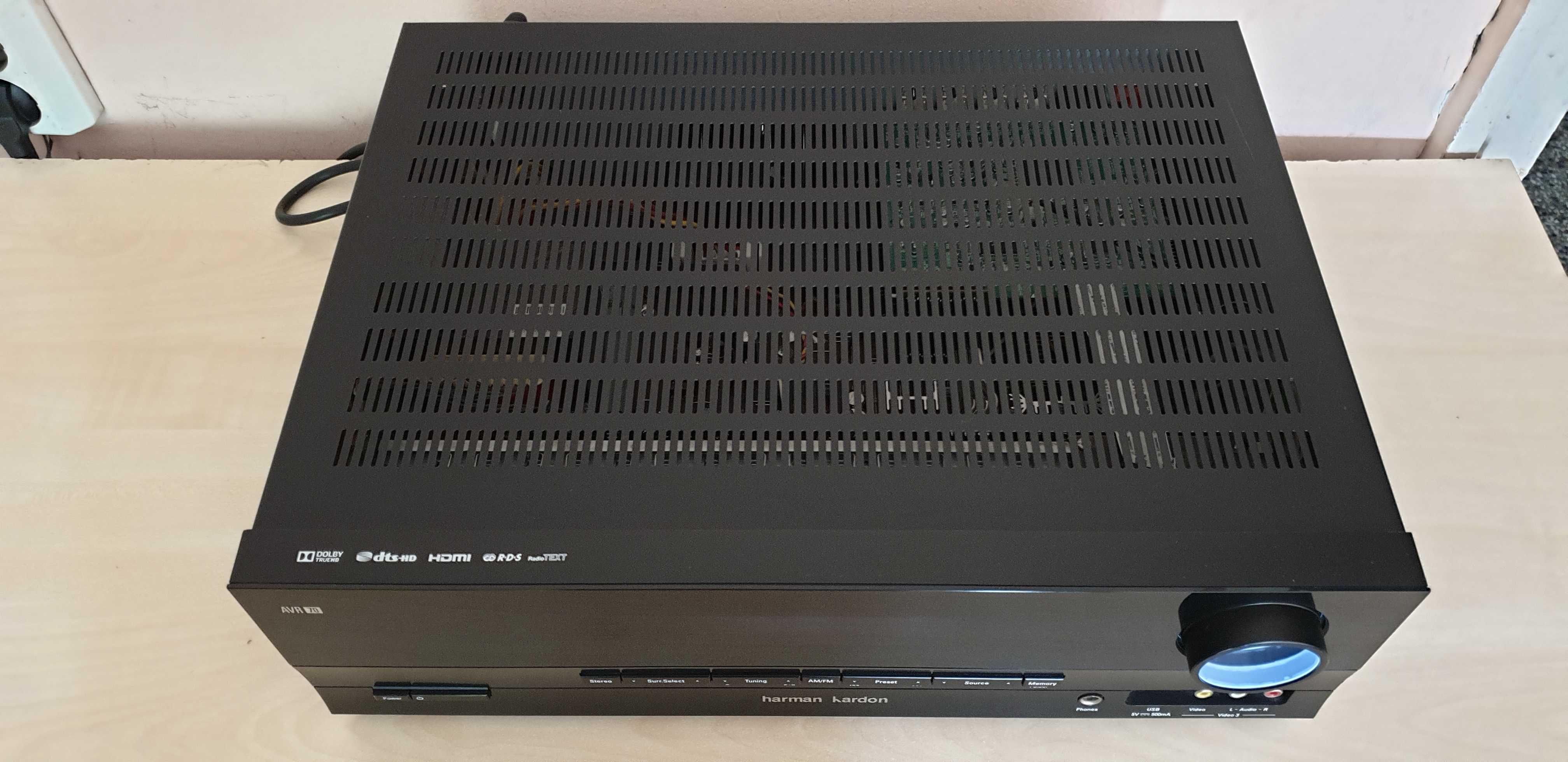 Усилвател Harman Kardon AVR 70