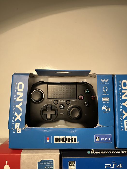 Джойстик HORI за PS4 - оригинален, тестван