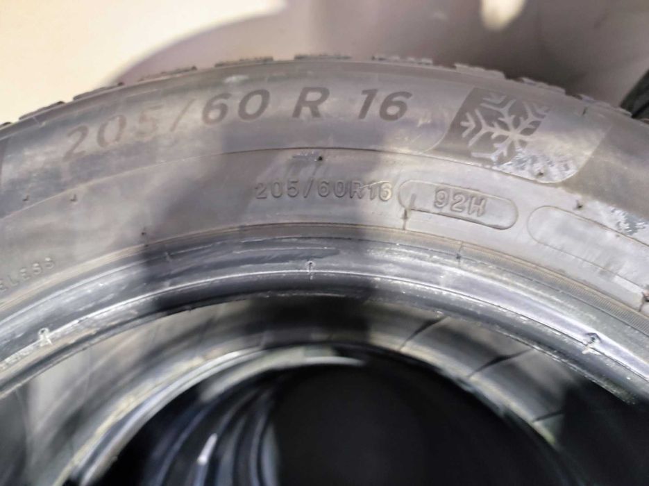 4бр.зимни гуми 205/60/16 Michelin