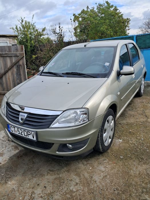 Vând Dacia Logan 2010 în stare foarte bună