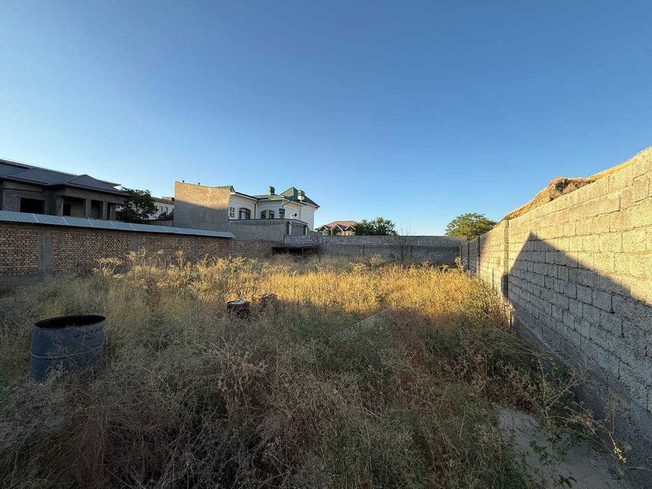 Продаётся участок под коммерцию или жилой дом около High Town [SM]